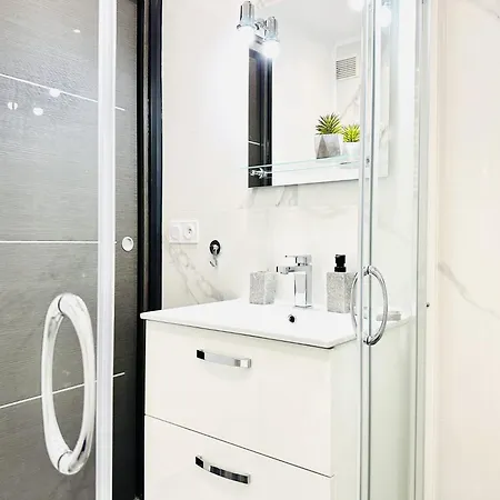 Appartement Le Royal Carnot - - Centre Terrasse